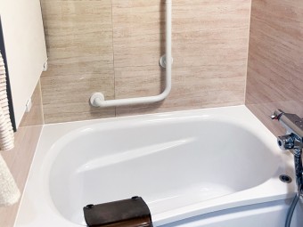 スリムカウンター設置でスペースを有効活用した使い勝手の良い空間に　世田谷区S様邸